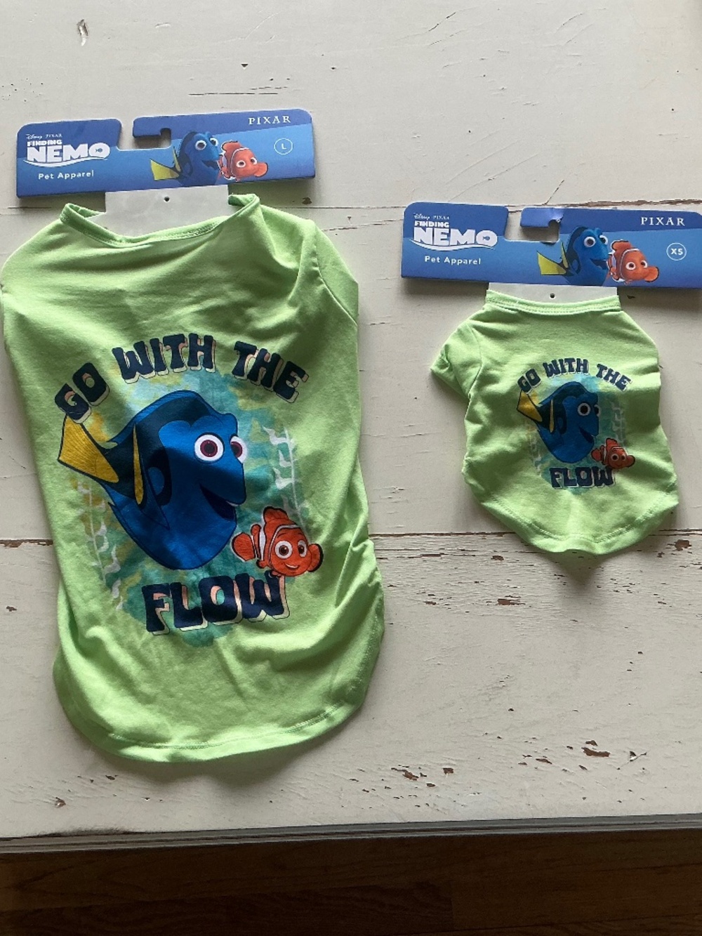 NWT Disney Pixar Finding Nemo "Go With The Flow" dog t-shirt